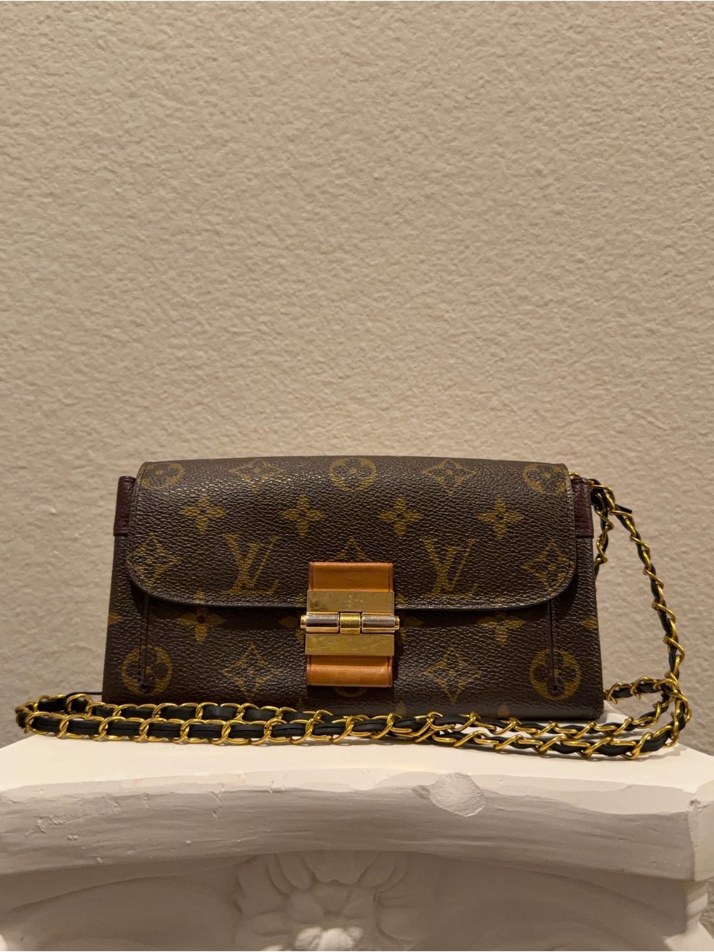 Louis Vuitton chain wallet